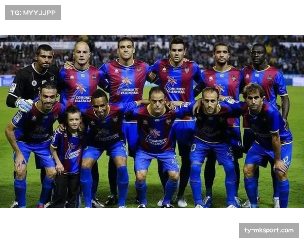 摩纳哥伤兵满营迎战南特，巴黎阵容齐整客场挑战雷恩